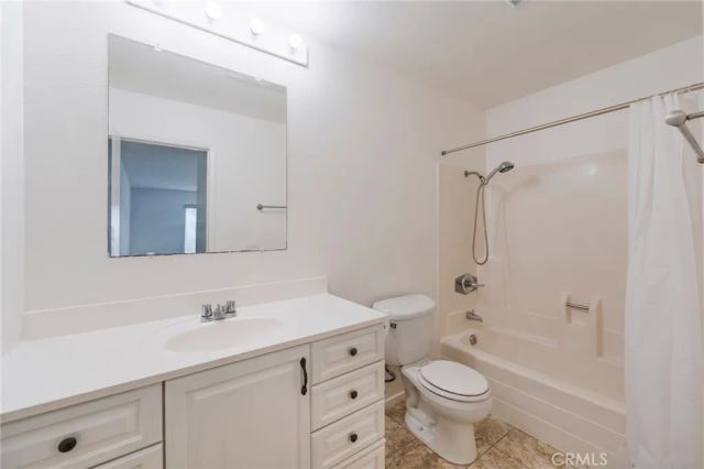 20426 Vermont 76, Torrance, CA 90502