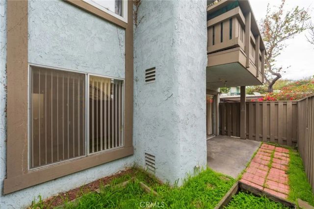 20426 Vermont 76, Torrance, CA 90502