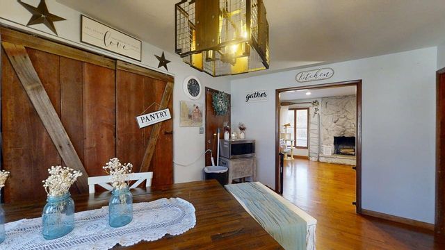 952 N Linden Avenue, Decatur, IL 62522