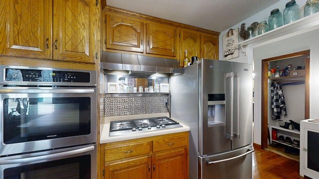 952 N Linden Avenue, Decatur, IL 62522