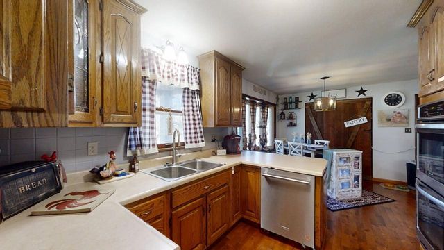 952 N Linden Avenue, Decatur, IL 62522