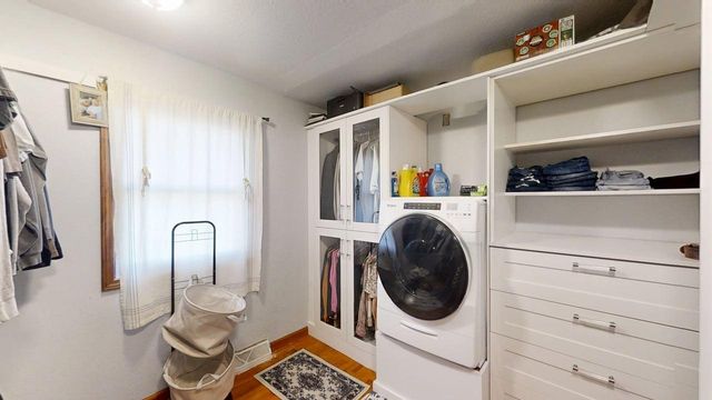 952 N Linden Avenue, Decatur, IL 62522