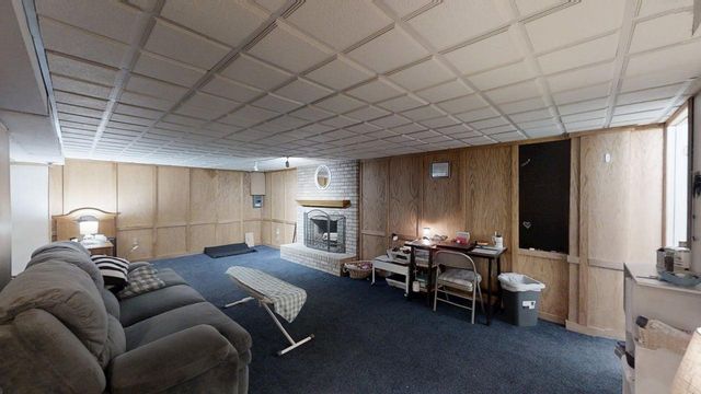 952 N Linden Avenue, Decatur, IL 62522