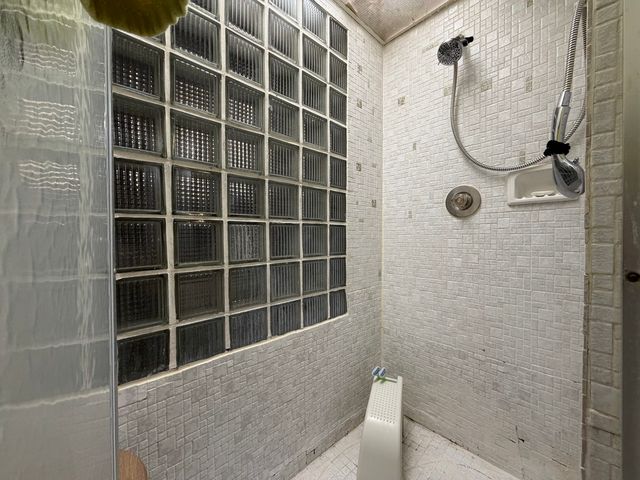 952 N Linden Avenue, Decatur, IL 62522