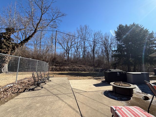 952 N Linden Avenue, Decatur, IL 62522