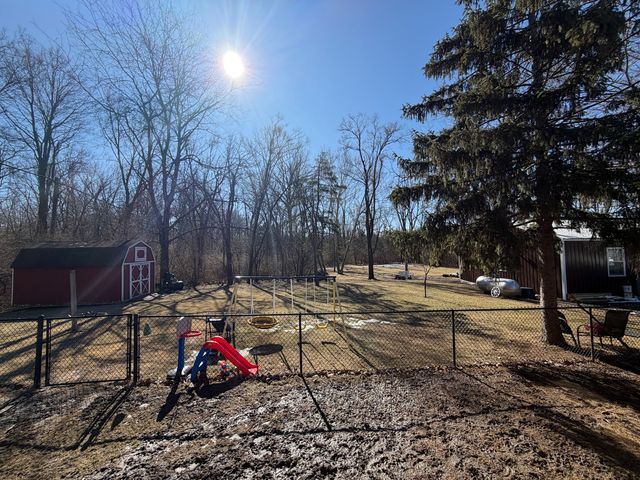 952 N Linden Avenue, Decatur, IL 62522