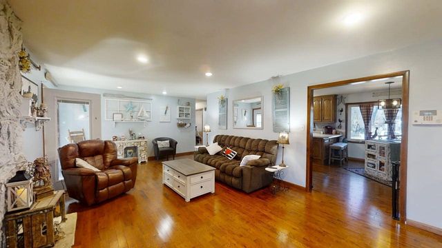 952 N Linden Avenue, Decatur, IL 62522