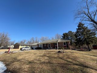 952 N Linden Avenue, Decatur, IL 62522