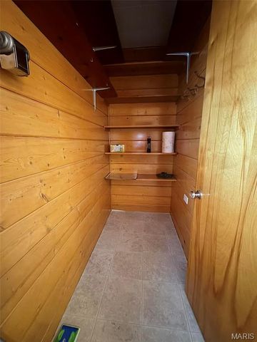 14 Ridgewood Drive, Hannibal, MO 63401