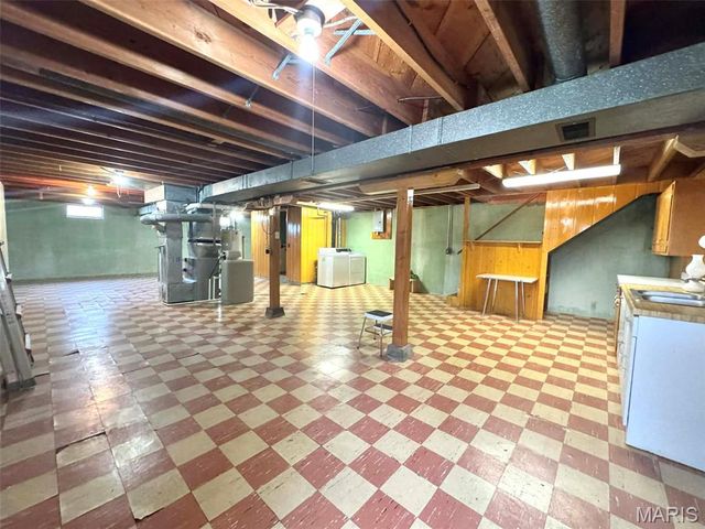 14 Ridgewood Drive, Hannibal, MO 63401