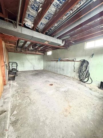 14 Ridgewood Drive, Hannibal, MO 63401