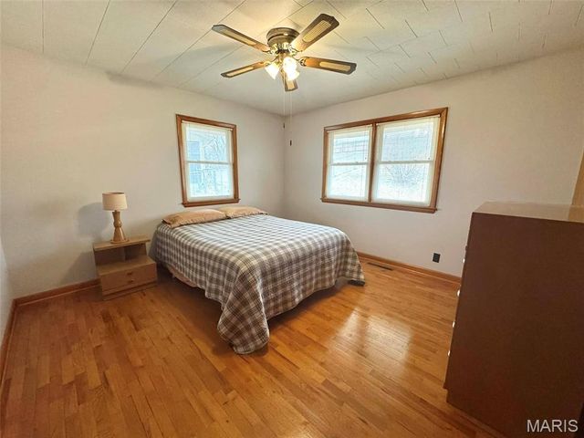 14 Ridgewood Drive, Hannibal, MO 63401