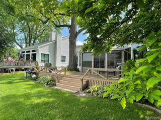 10470 King Road, Davisburg, MI 48350