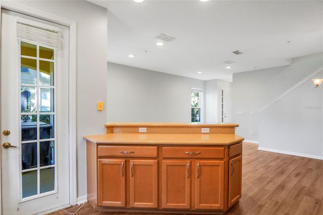 4940 LUGE LN, Orlando, FL 32839