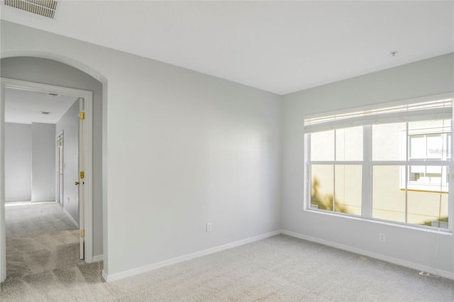 4940 LUGE LN, Orlando, FL 32839