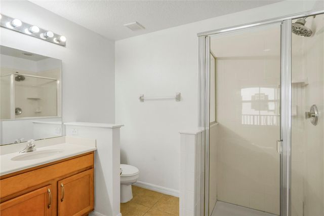 4940 LUGE LN, Orlando, FL 32839