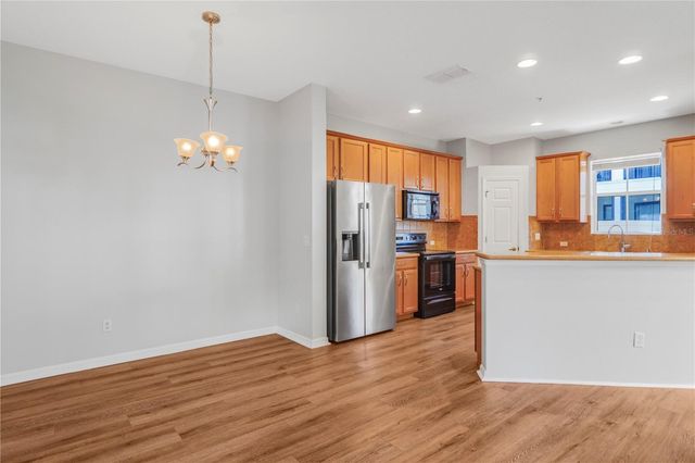 4940 LUGE LN, Orlando, FL 32839