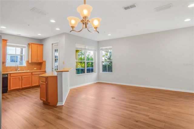 4940 LUGE LN, Orlando, FL 32839