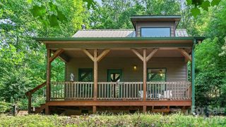 262 Little Pond Drive, Burnsville, NC 28714