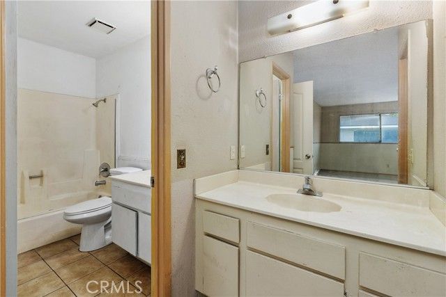 3088 Gladstone Street 4, Pomona, CA 91767