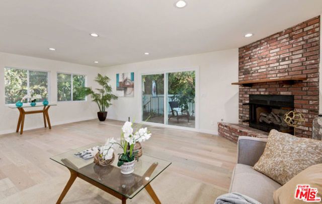 3237 Kelton Avenue, Los Angeles, CA 90034