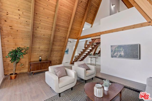 3237 Kelton Avenue, Los Angeles, CA 90034