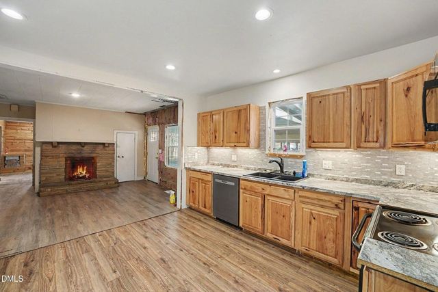 213 W Parrish Drive, Benson, NC 27504