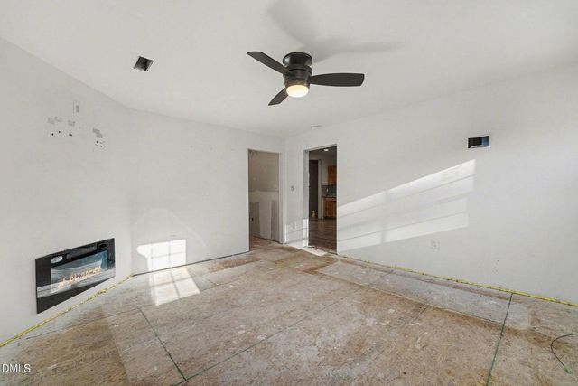 213 W Parrish Drive, Benson, NC 27504