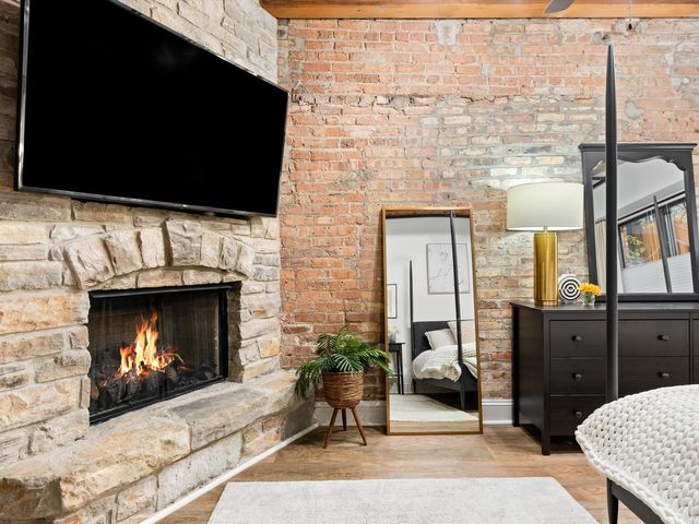 1737 N PAULINA Street 103, Chicago, IL 60622