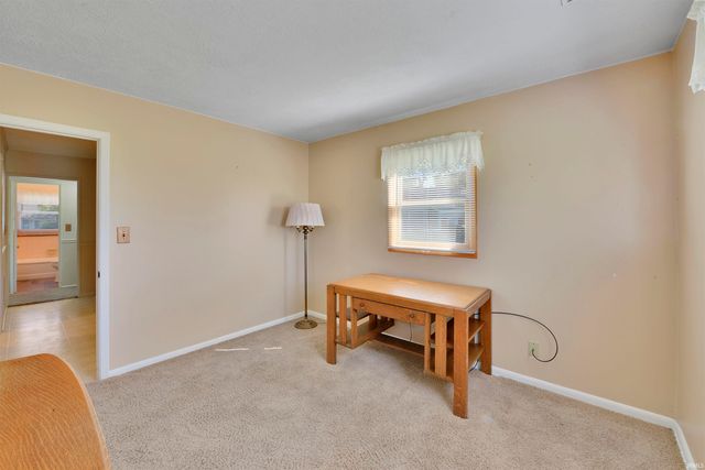 24 Prairie Court, Lafayette, IN 47904