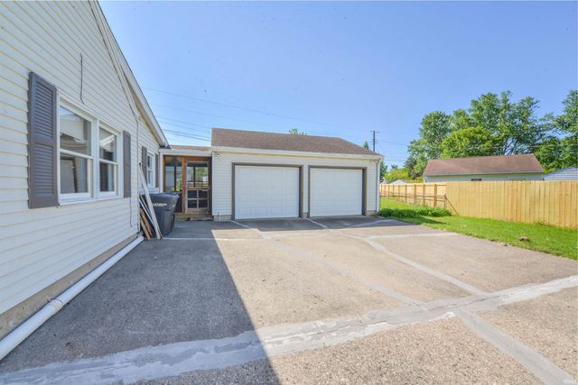 24 Prairie Court, Lafayette, IN 47904