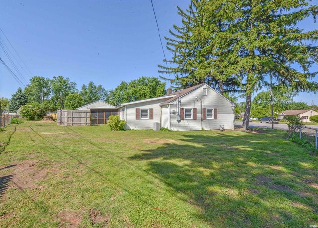 24 Prairie Court, Lafayette, IN 47904