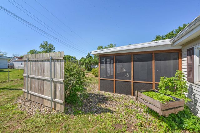 24 Prairie Court, Lafayette, IN 47904