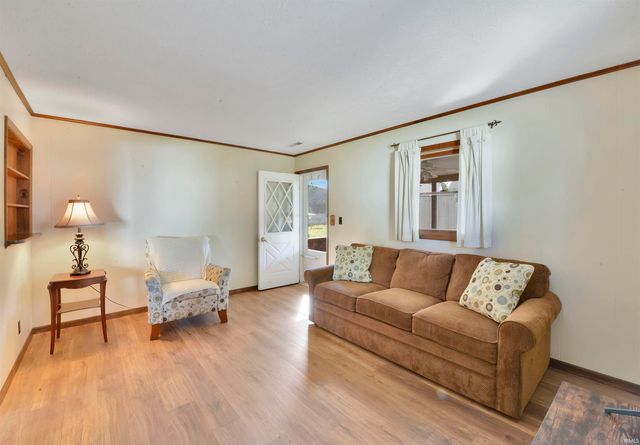 24 Prairie Court, Lafayette, IN 47904