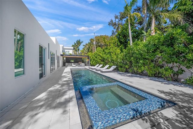 3500 BAY SHORE ROAD, Sarasota, FL 34234