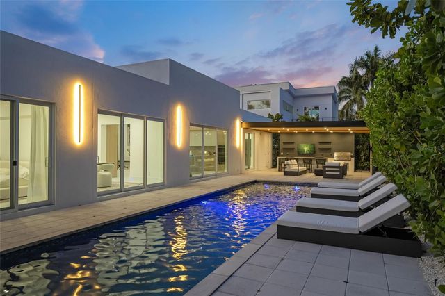 3500 BAY SHORE ROAD, Sarasota, FL 34234