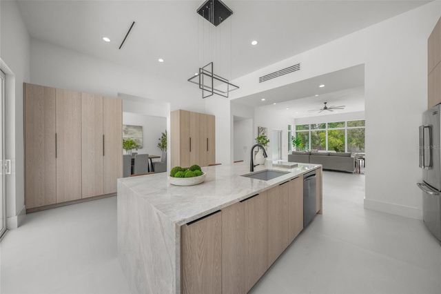 3500 BAY SHORE ROAD, Sarasota, FL 34234