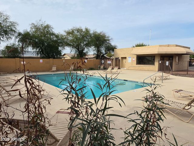 11640 N 51ST Avenue N 108, Glendale, AZ 85304