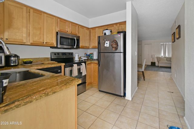 11640 N 51ST Avenue N 108, Glendale, AZ 85304