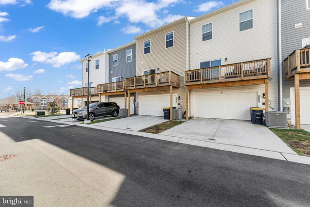 8805 MIMOSA AVE, Clinton, MD 20735