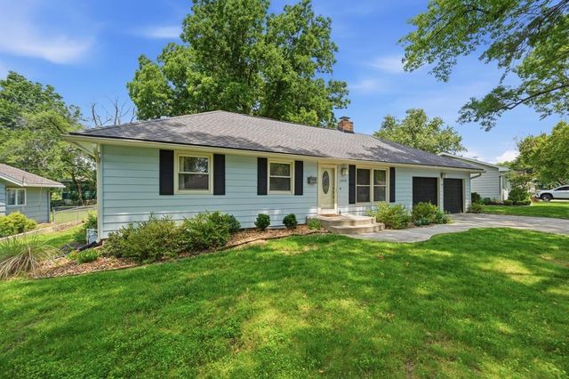 13218 W 96th Street, Lenexa, KS 66215