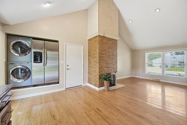 13218 W 96th Street, Lenexa, KS 66215