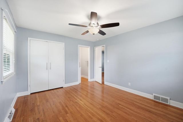 13218 W 96th Street, Lenexa, KS 66215