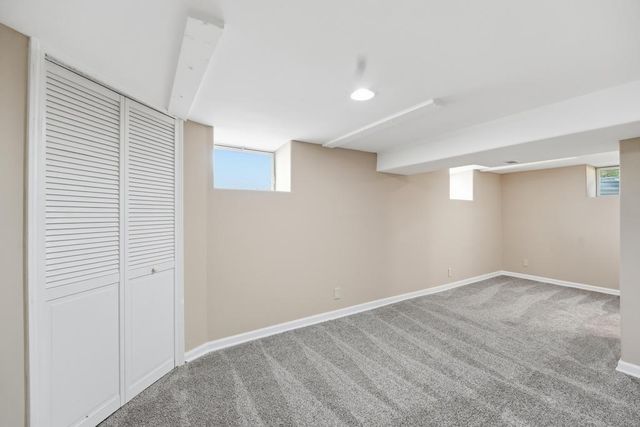 13218 W 96th Street, Lenexa, KS 66215