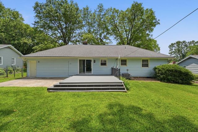 13218 W 96th Street, Lenexa, KS 66215