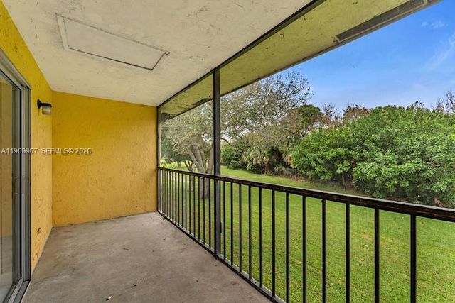 1430 W Meadows Cir W 1430, Boynton Beach, FL 33436