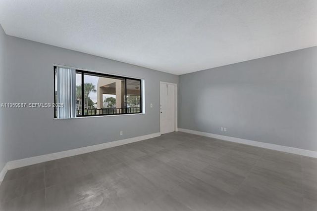 1430 W Meadows Cir W 1430, Boynton Beach, FL 33436