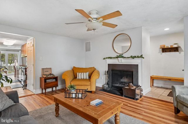 1643 REVELL DOWNS DR, Annapolis, MD 21409