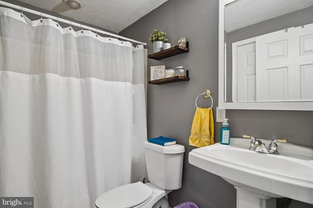 1643 REVELL DOWNS DR, Annapolis, MD 21409