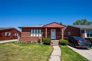 24628 Currier Street, Dearborn Heights, MI 48125
